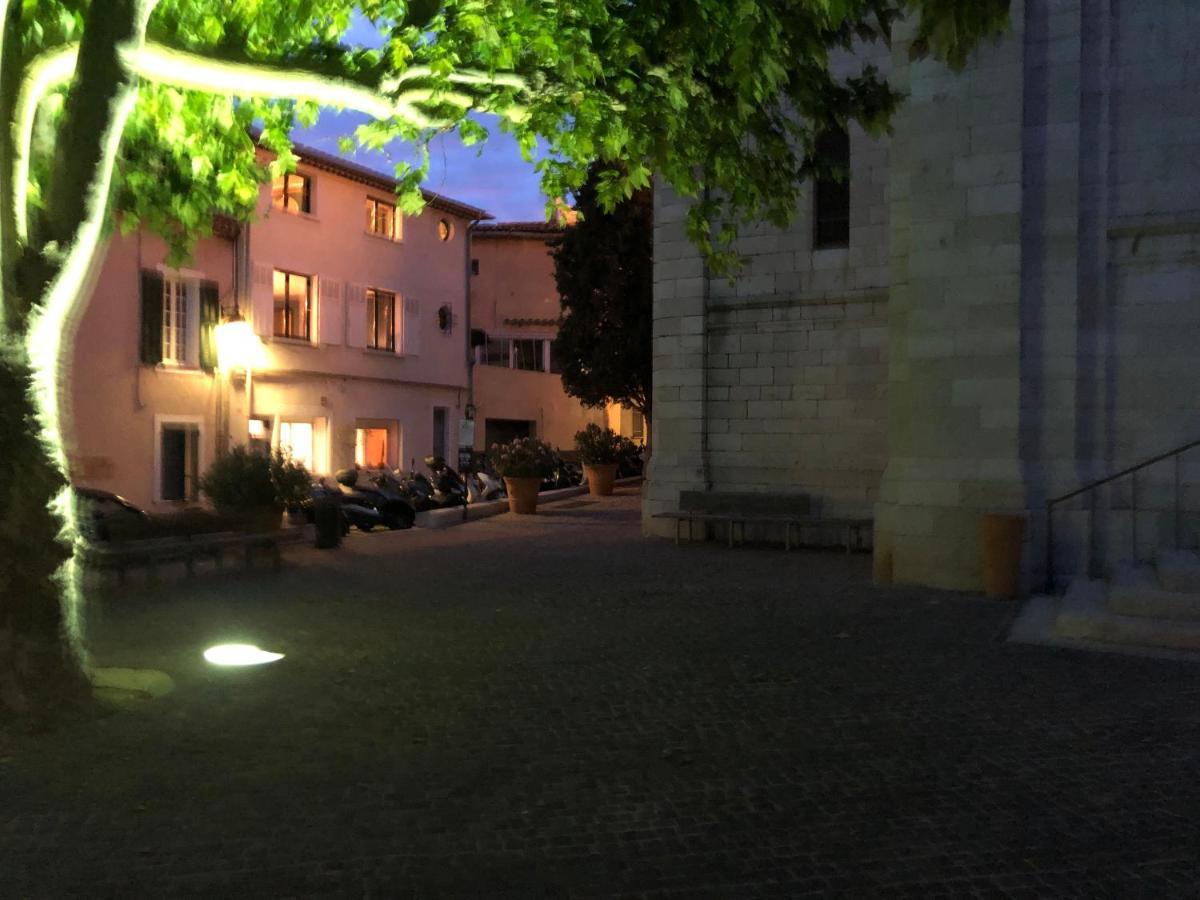 Le Grand Clocher De Cassis Exterior foto